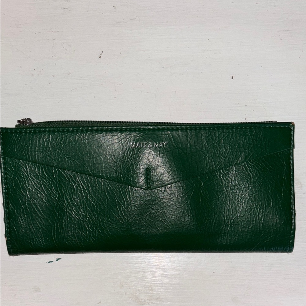 Matt and Nat vegan leather slim wallet in hunter green